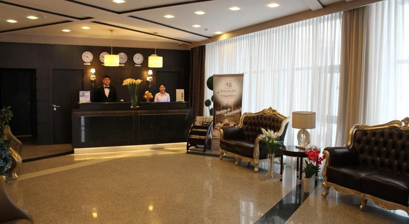 Reikartz Park Astana Ex-Royal Park Hotel & Spa Bagian luar foto